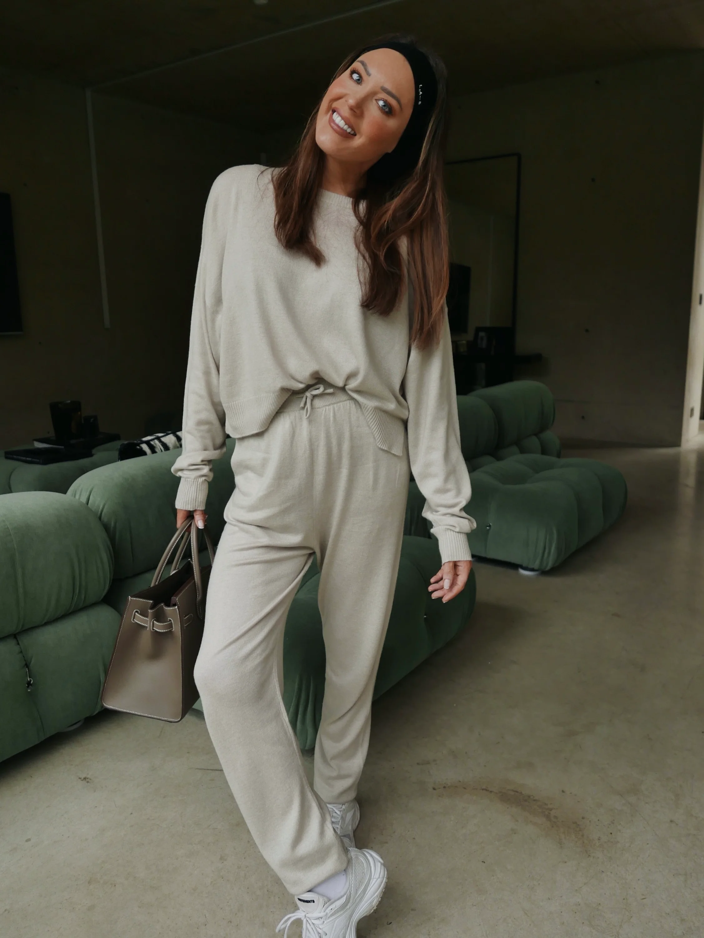 'LOULOU' CASHMERE BLEND SPLIT HEM KNITTED JUMPER OAT BEIGE