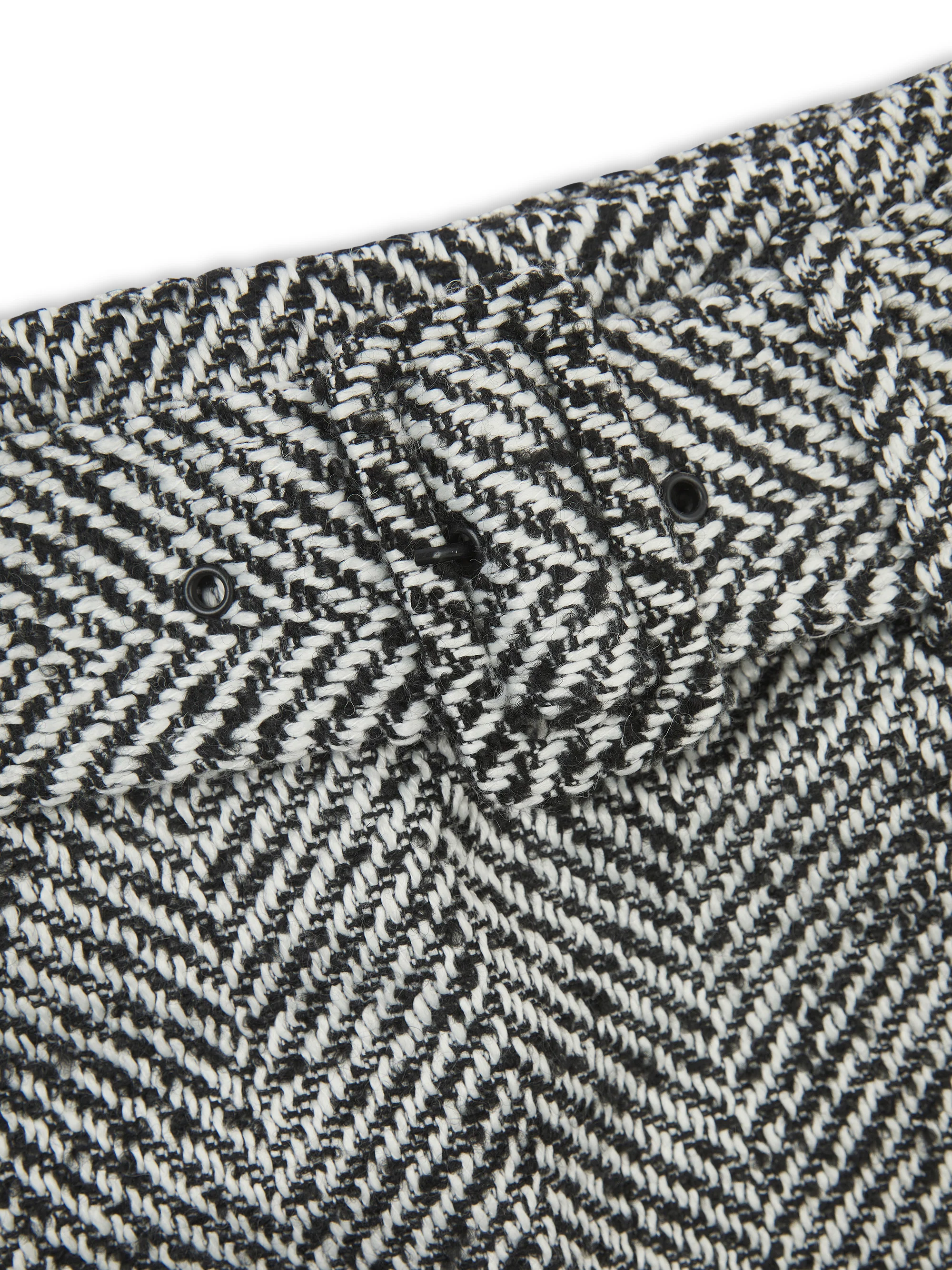 'MORGAN' HERRINGBONE BUCKLE BELT MINI SKIRT IN BLACK - Image 3