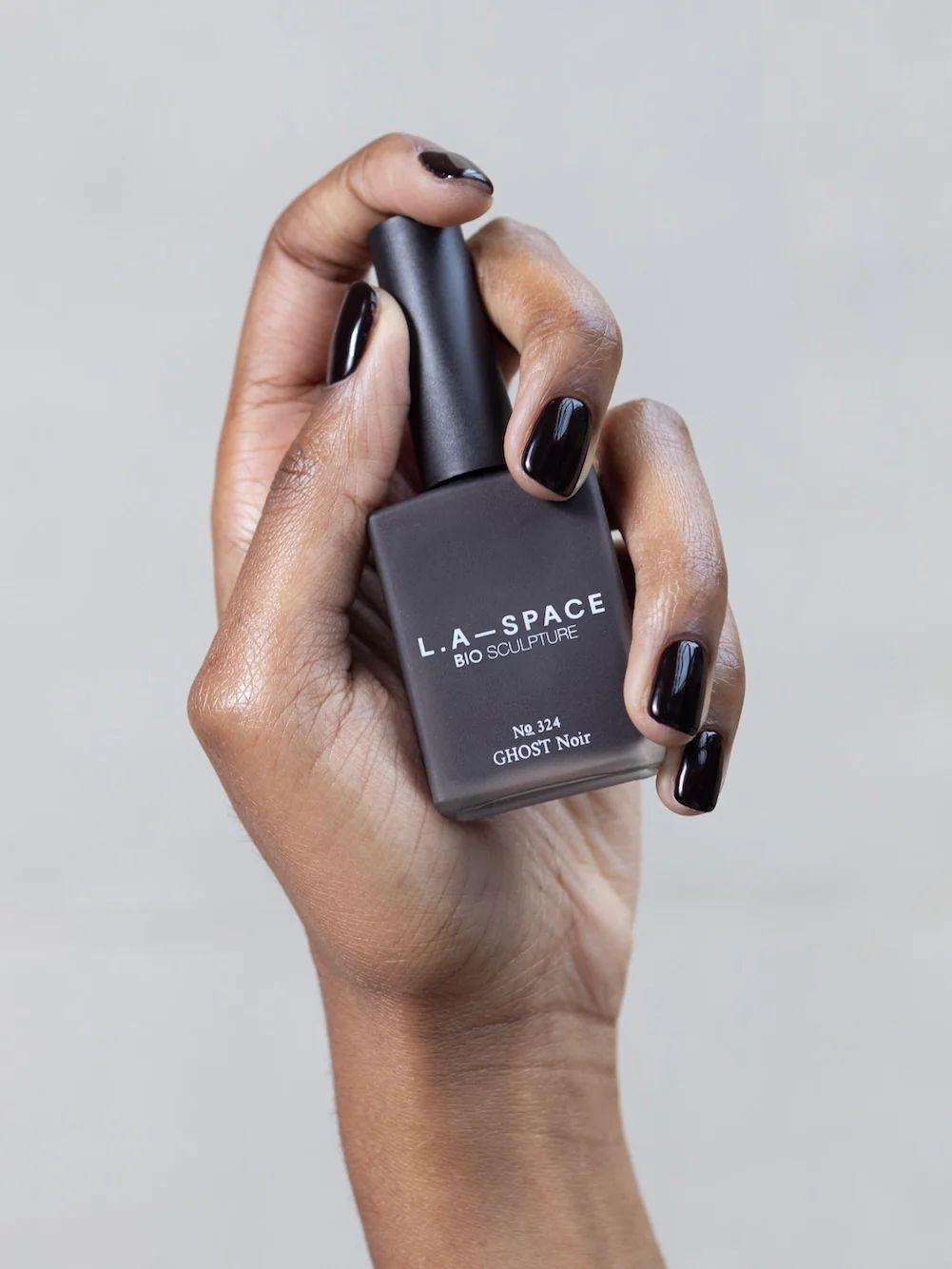 L.A-S X BIO SCULPTURE GHOST NOIR NO.324 NAIL POLISH - Image 2